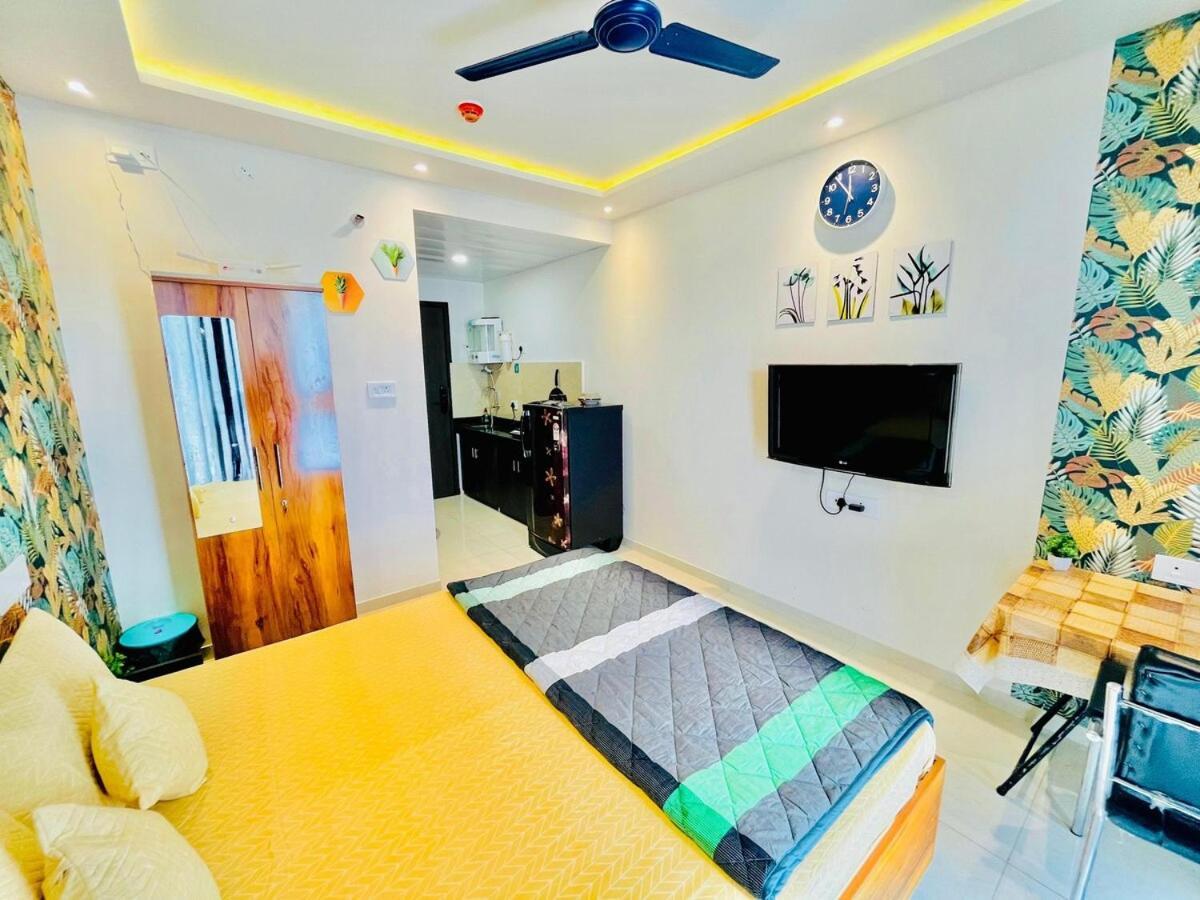 Dreamzdwell Apartment