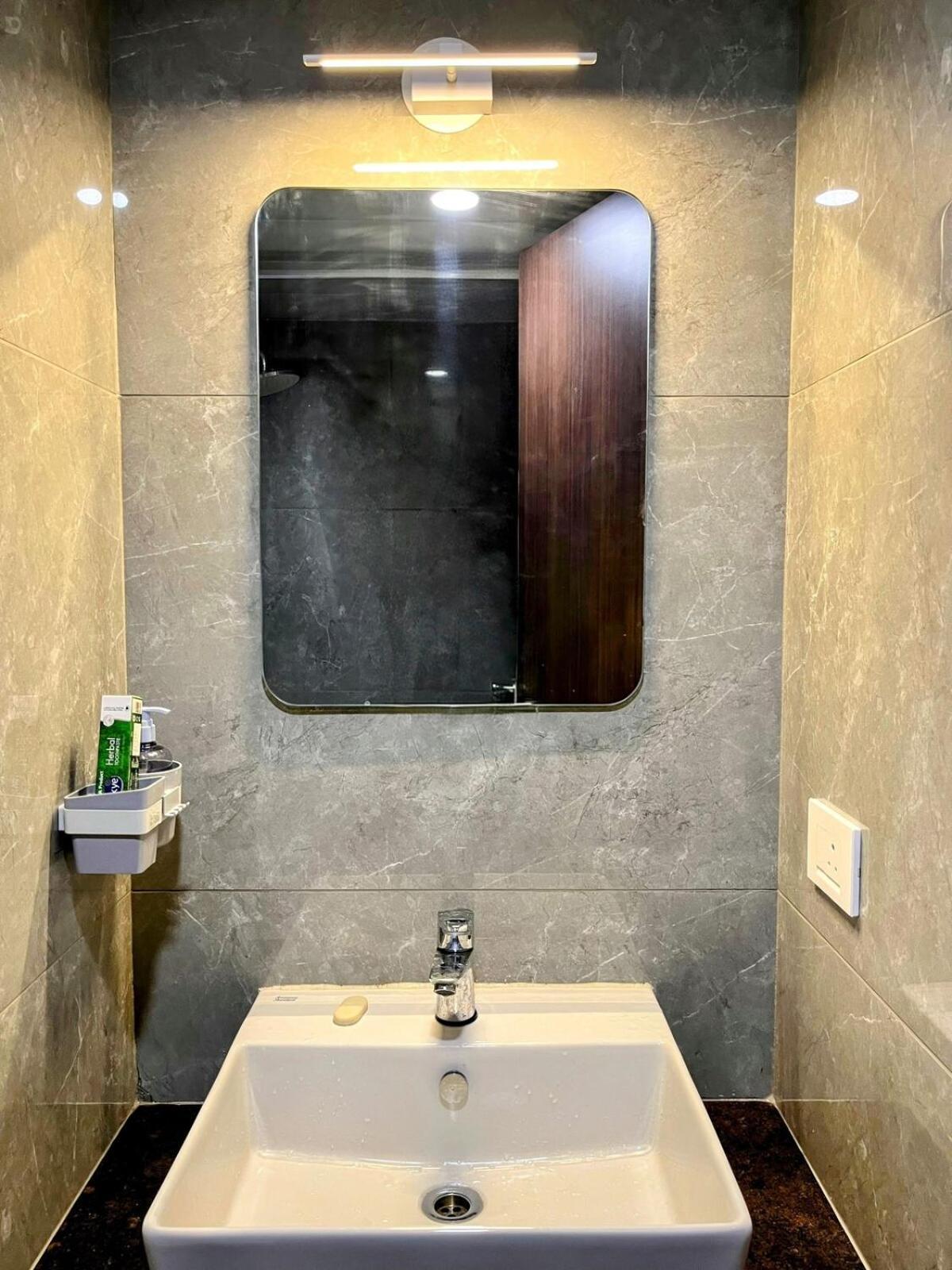Dreamzdwell Apartment Pune